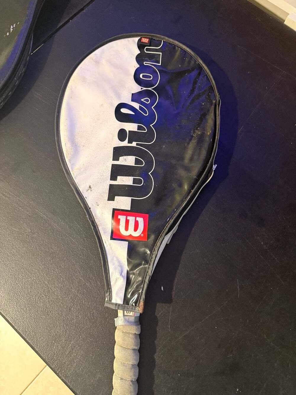 Wilson Hope Tennis Racket 4 1/4 L2 with Case